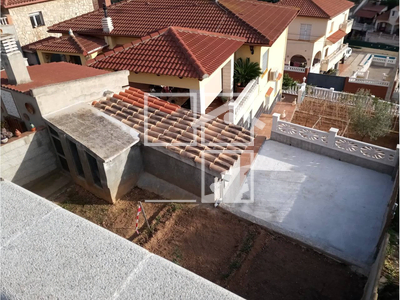 Local en Castellet y Gornal Barcelona