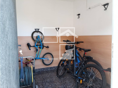 Local en Castellet y Gornal Barcelona