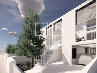 Local en Calle LLUISA XIFRÉ I MORROS    , Olesa de Montserrat Barcelona