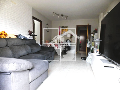 Inmueble en Calle Bidasoa    2º, Barcelona