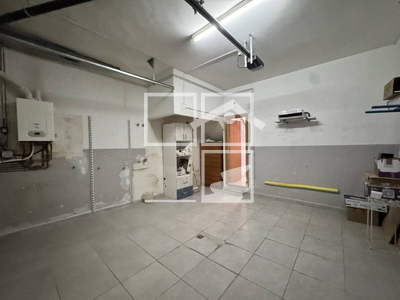 Local en Olot Girona