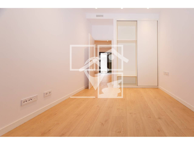 Inmueble en Avenida Pau Casals    Bajo, Barcelona
