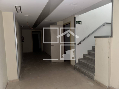 Local en Olot Girona