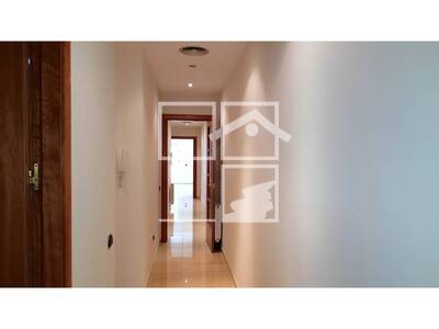 Local en Santa Coloma de Gramenet Barcelona